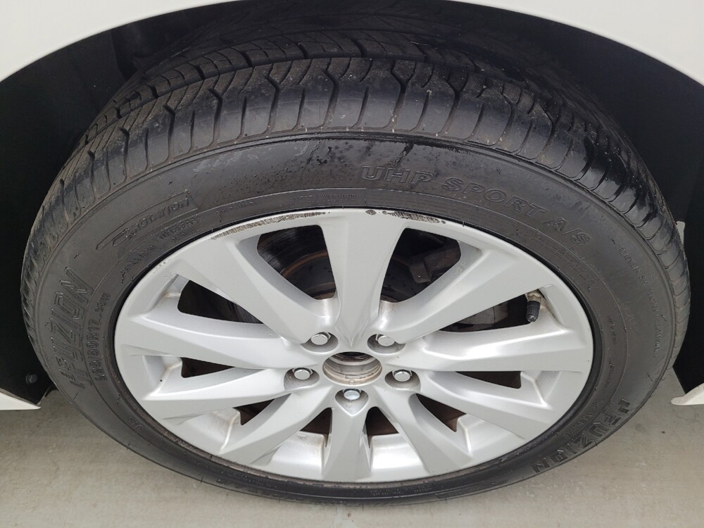 2018 Toyota Camry in Columbus, OH 43231 - 18137593 31