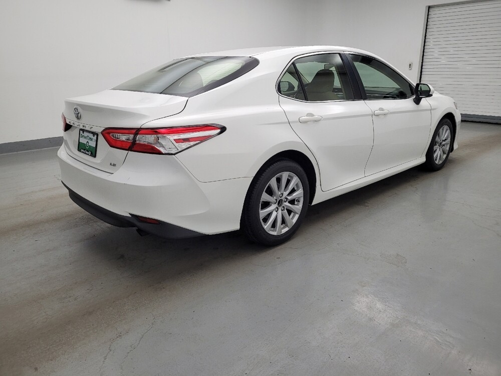 2018 Toyota Camry in Columbus, OH 43231 - 18137593 10