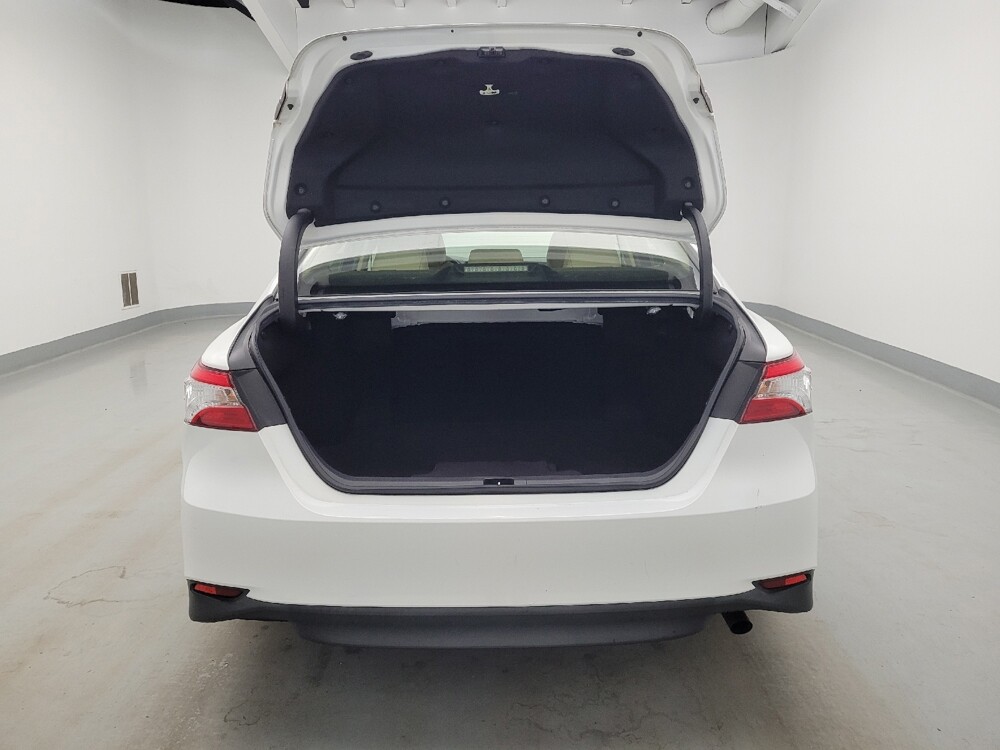 2018 Toyota Camry in Columbus, OH 43231 - 18137593 29