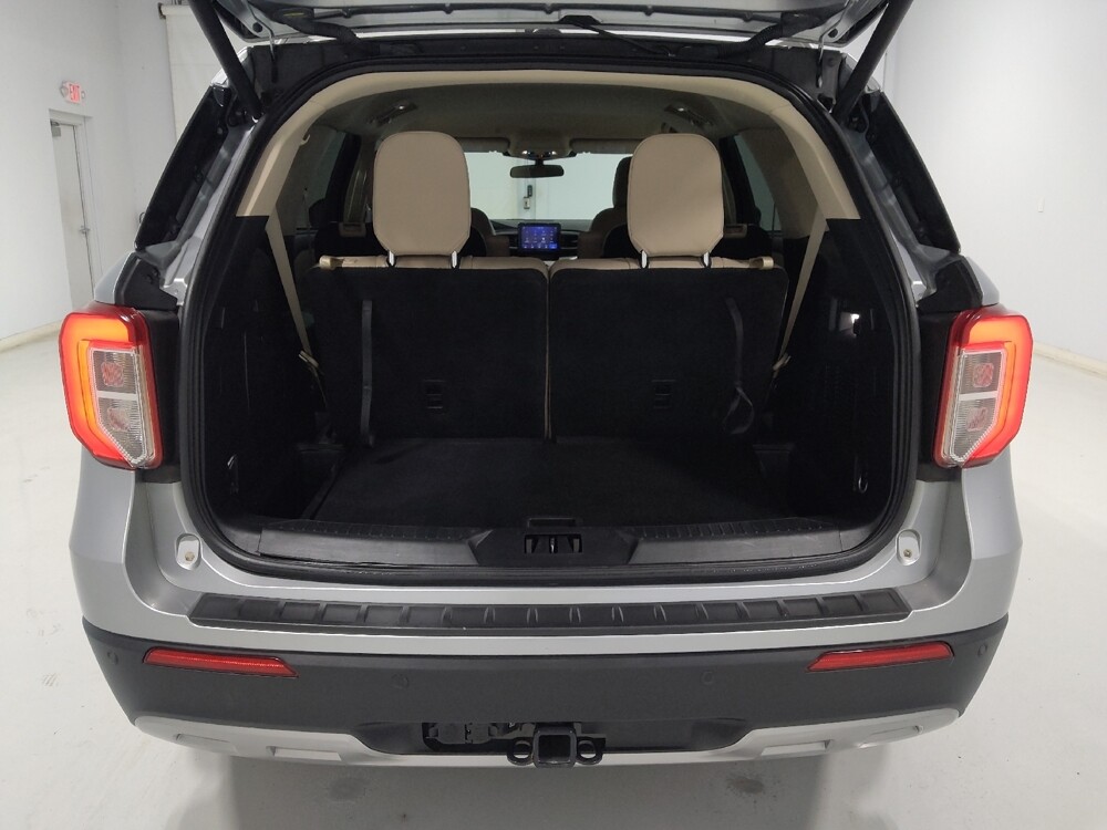 2023 Ford Explorer in Columbus, OH 43231 - 18137594 29