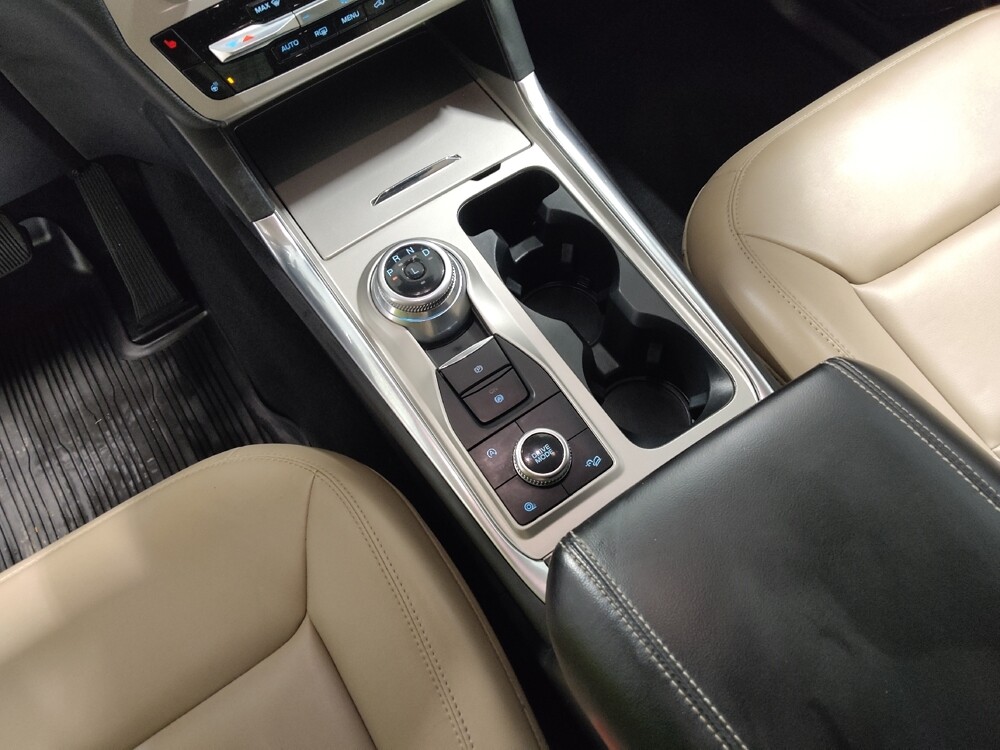 2023 Ford Explorer in Columbus, OH 43231 - 18137594 26