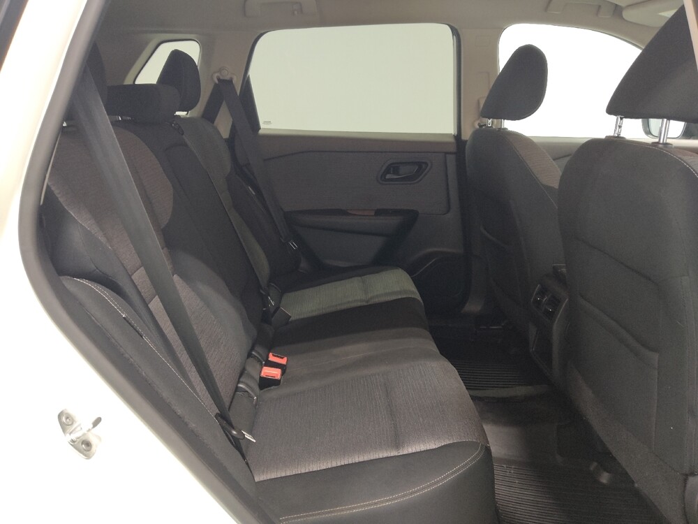 2021 Nissan Rogue in Columbus, OH 43231 - 18137595 19