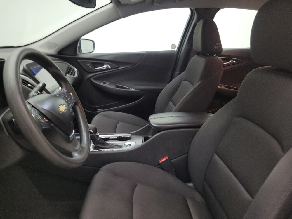 2023 Chevrolet Malibu in Columbus, OH 43231 - 18137596 17