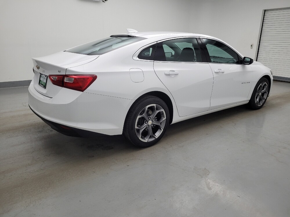 2023 Chevrolet Malibu in Columbus, OH 43231 - 18137596 10