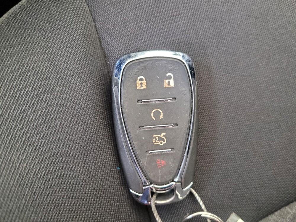 2023 Chevrolet Malibu in Columbus, OH 43231 - 18137596 32