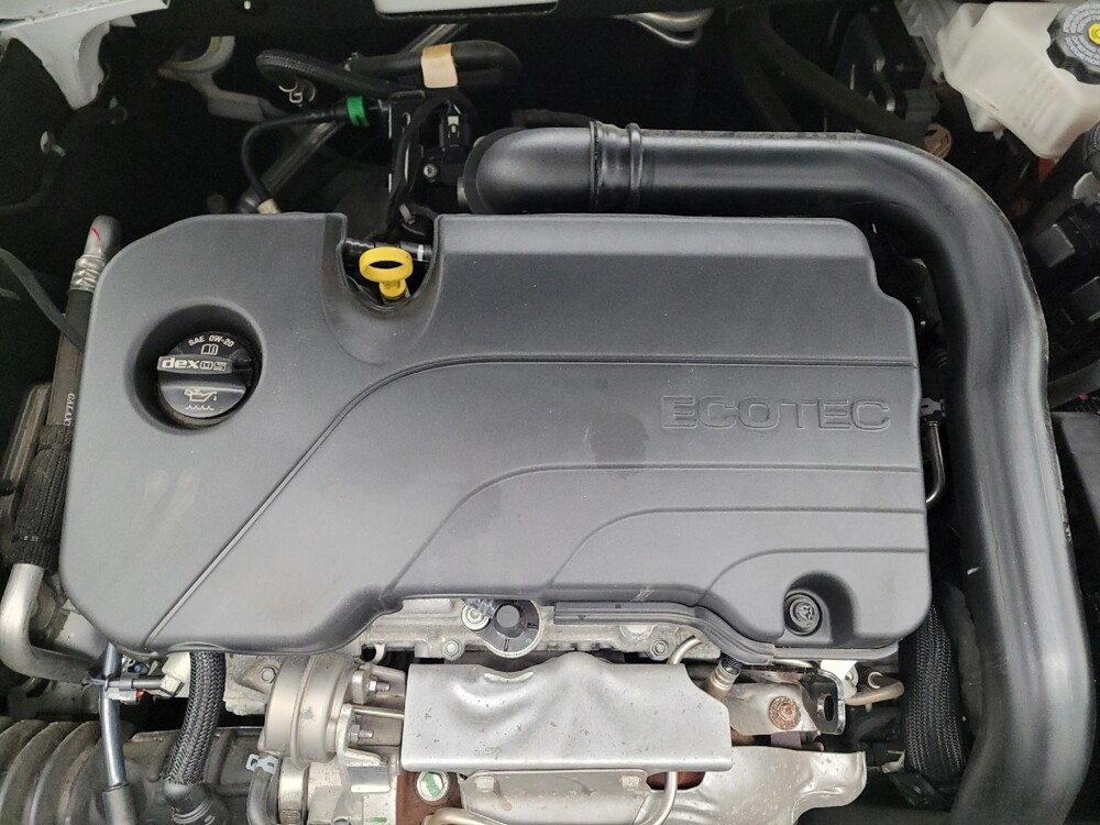 2023 Chevrolet Malibu in Columbus, OH 43231 - 18137596 30