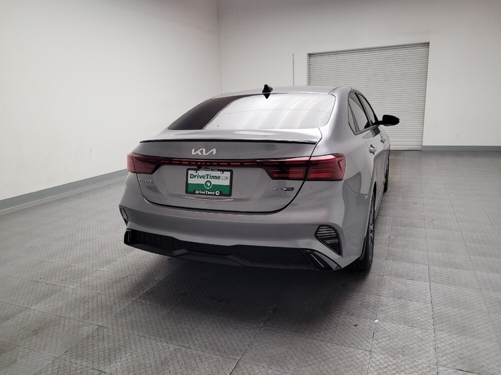 2023 Kia Forte in Fresno, CA 93726 - 18137601 7