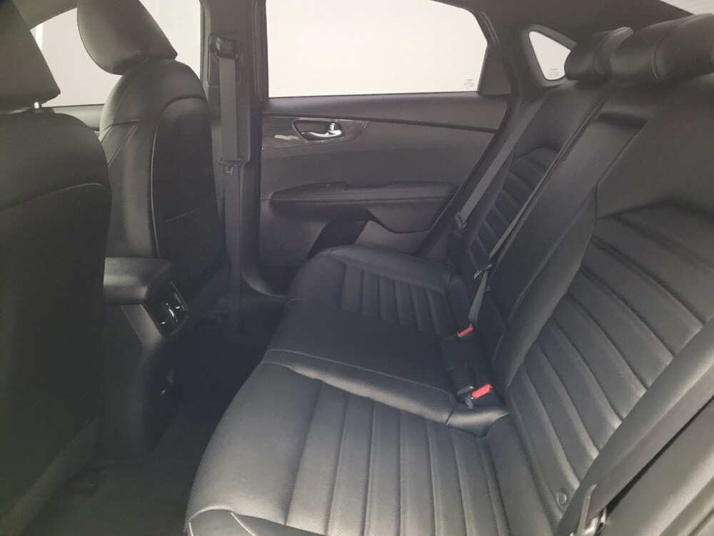 2023 Kia Forte in Fresno, CA 93726 - 18137601 18