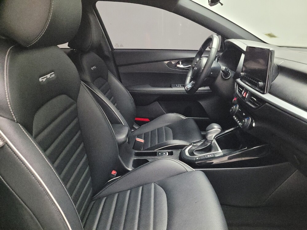 2023 Kia Forte in Fresno, CA 93726 - 18137601 21