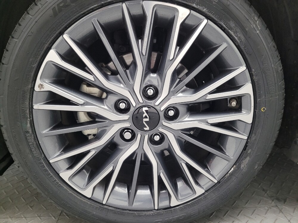 2023 Kia Forte in Fresno, CA 93726 - 18137601 31