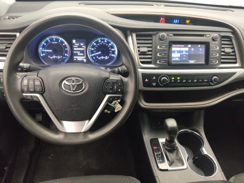2019 Toyota Highlander in Lauderdale Lakes, FL 33313 - 18137613 22