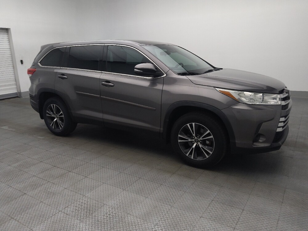 2019 Toyota Highlander in Lauderdale Lakes, FL 33313 - 18137613 11