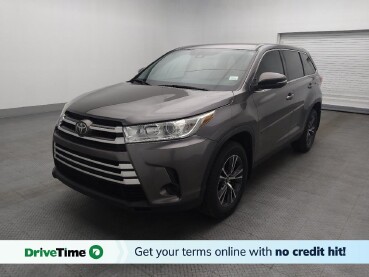 2019 Toyota Highlander in Lauderdale Lakes, FL 33313