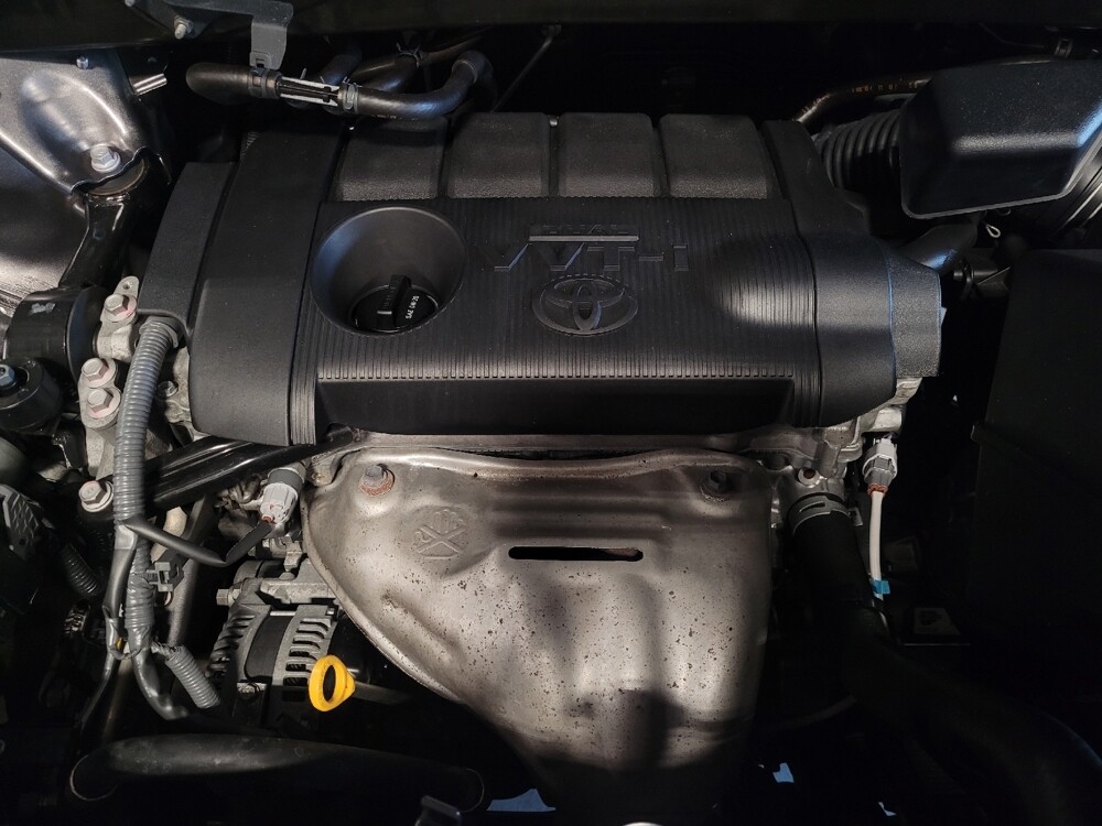 2019 Toyota Highlander in Lauderdale Lakes, FL 33313 - 18137613 30