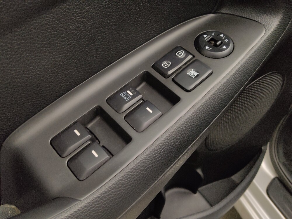 2017 Kia Forte in Albuquerque, NM 87113 - 18137618 27