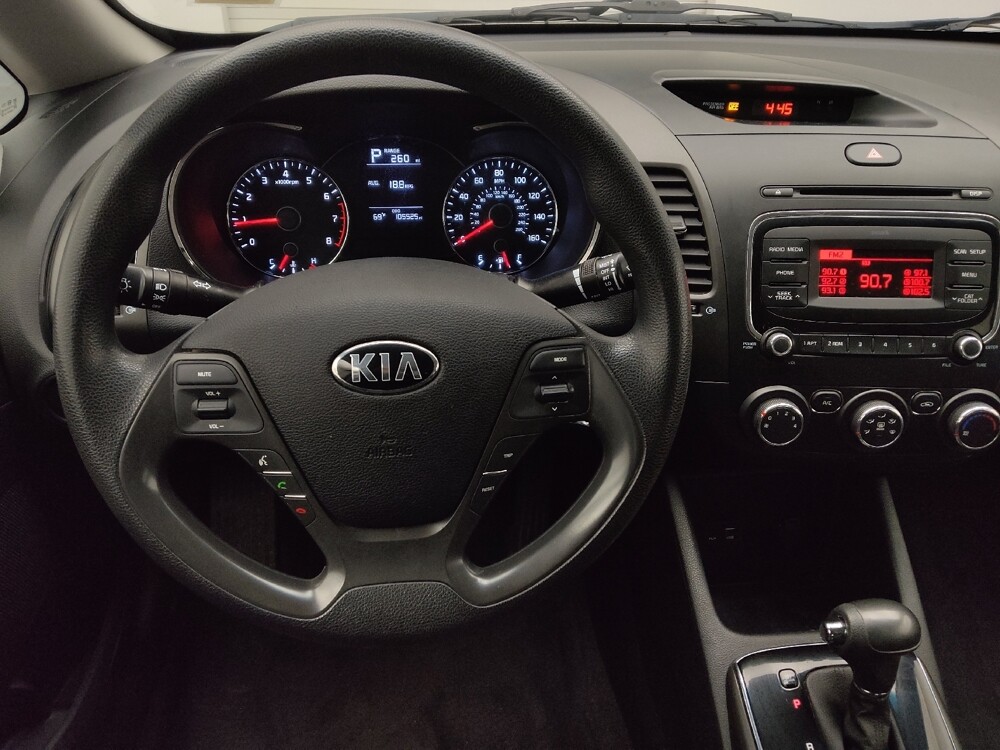 2017 Kia Forte in Albuquerque, NM 87113 - 18137618 22
