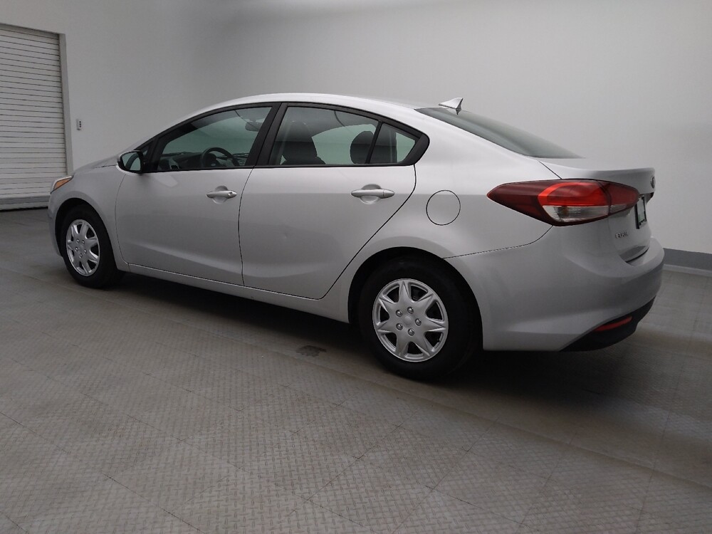 2017 Kia Forte in Albuquerque, NM 87113 - 18137618 3