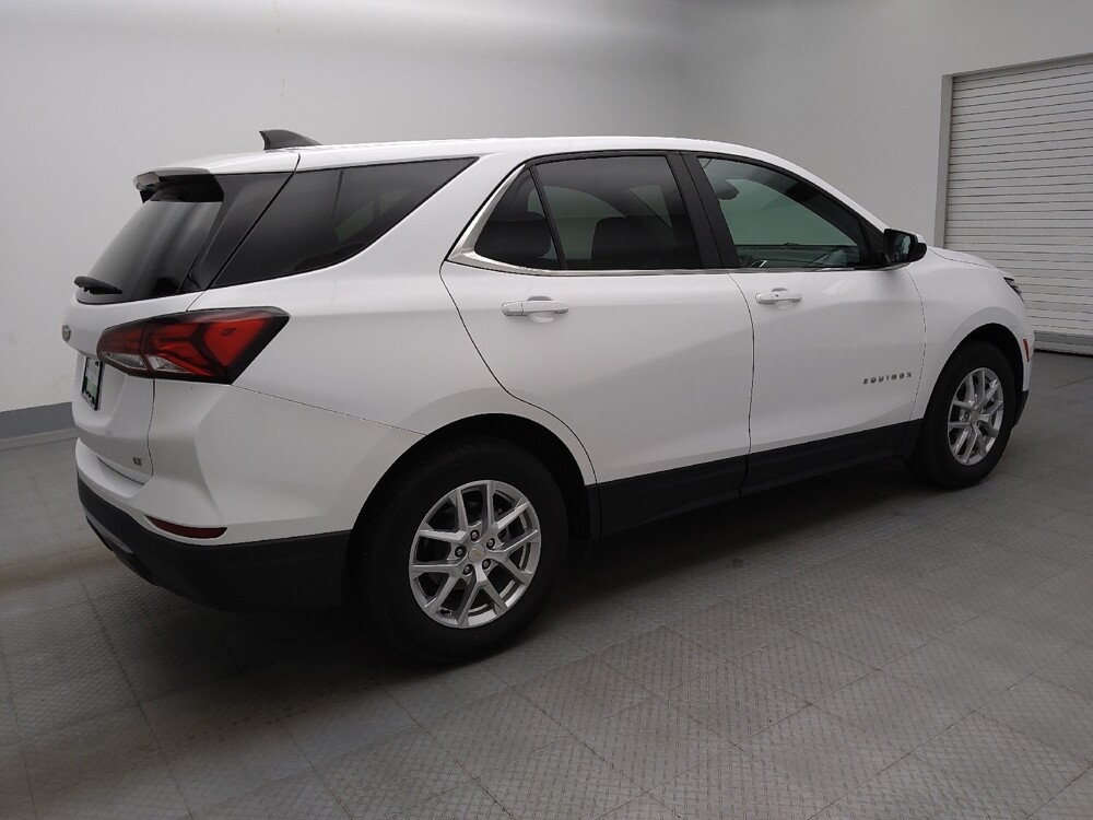 2023 Chevrolet Equinox in Lakewood, CO 80215 - 18137620 10