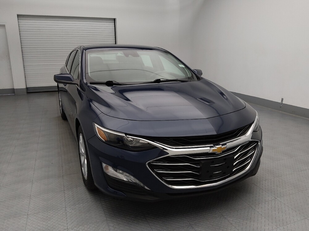 2020 Chevrolet Malibu in Independence, MO 64055 - 18137621 14