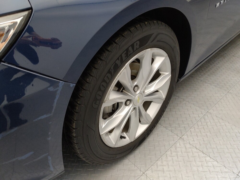 2020 Chevrolet Malibu in Independence, MO 64055 - 18137621 31