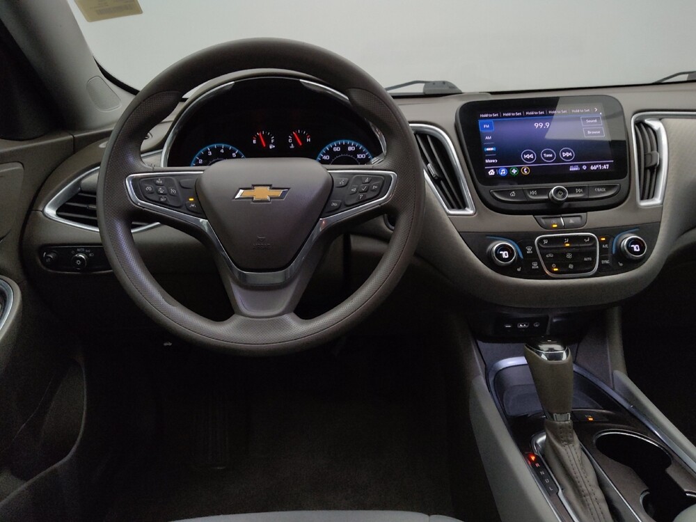 2020 Chevrolet Malibu in Independence, MO 64055 - 18137621 22