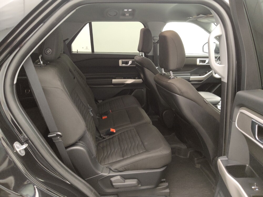 2020 Ford Explorer in Springfield, MO 65807 - 18137622 19