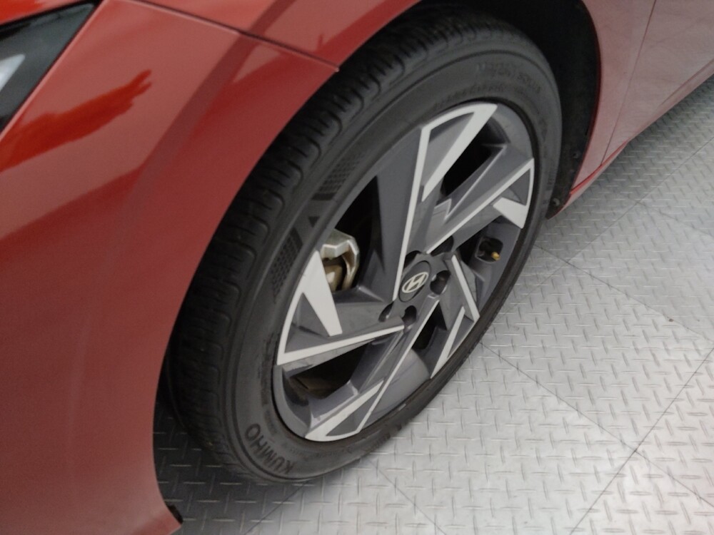 2024 Hyundai Elantra in Independence, MO 64055 - 18137623 31