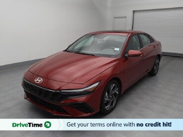 2024 Hyundai Elantra in Independence, MO 64055