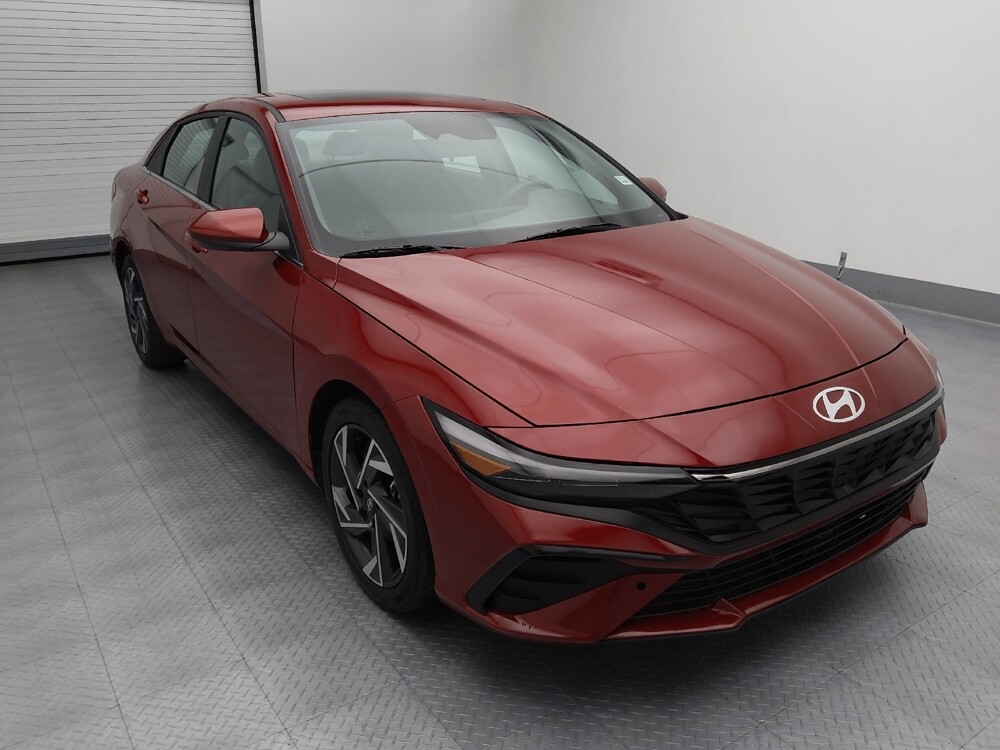 2024 Hyundai Elantra in Independence, MO 64055 - 18137623 13