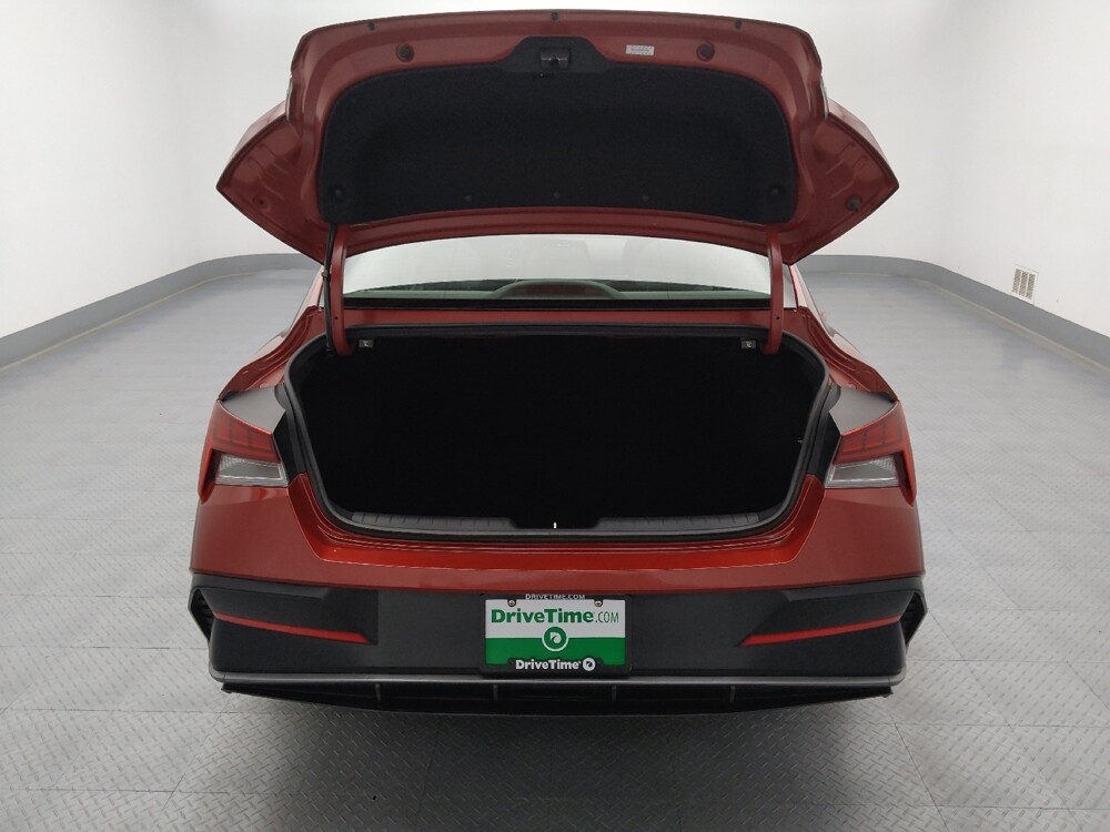 2024 Hyundai Elantra in Independence, MO 64055 - 18137623 29