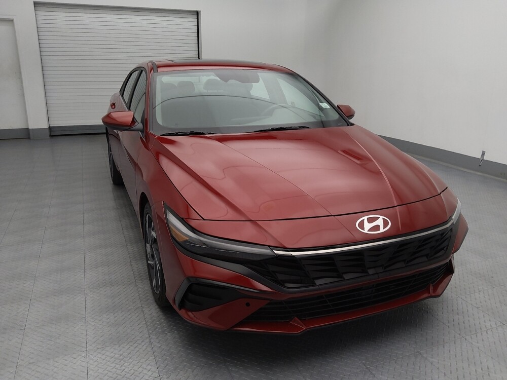 2024 Hyundai Elantra in Independence, MO 64055 - 18137623 14