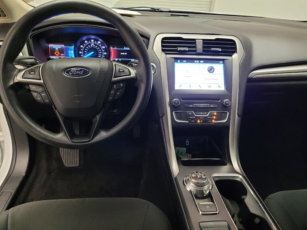2018 Ford Fusion in Downey, CA 90241 - 18137626 22