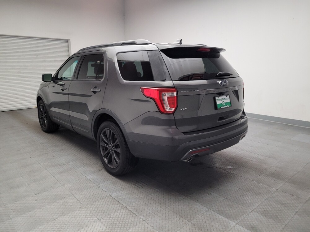 2017 Ford Explorer in Sacramento, CA 95821 - 18137629 5