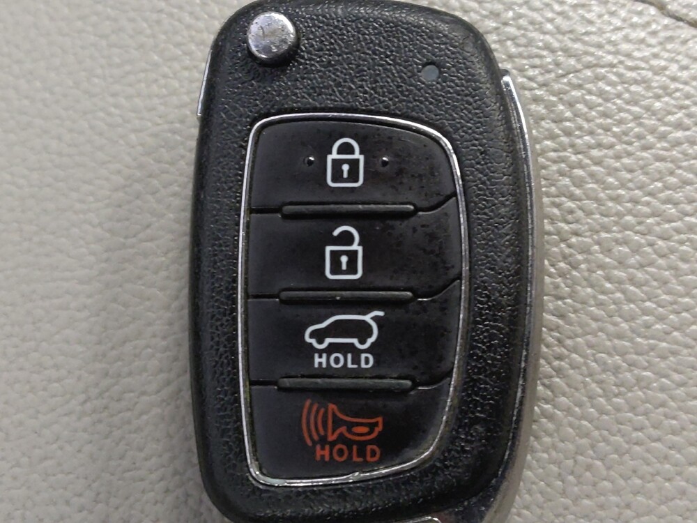 2017 Hyundai Tucson in Houston, TX 77074 - 18137631 32