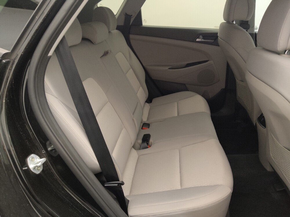 2017 Hyundai Tucson in Houston, TX 77074 - 18137631 21