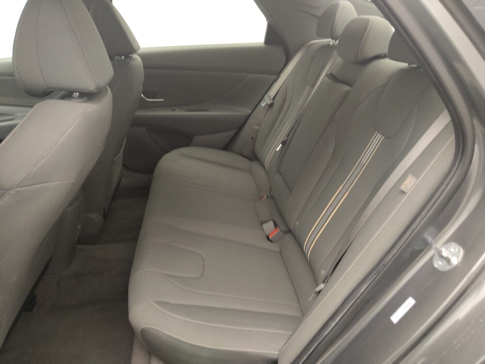 2025 Hyundai Elantra in Houston, TX 77034 - 18137632 18