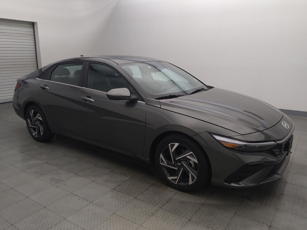 2025 Hyundai Elantra in Houston, TX 77034 - 18137632 11