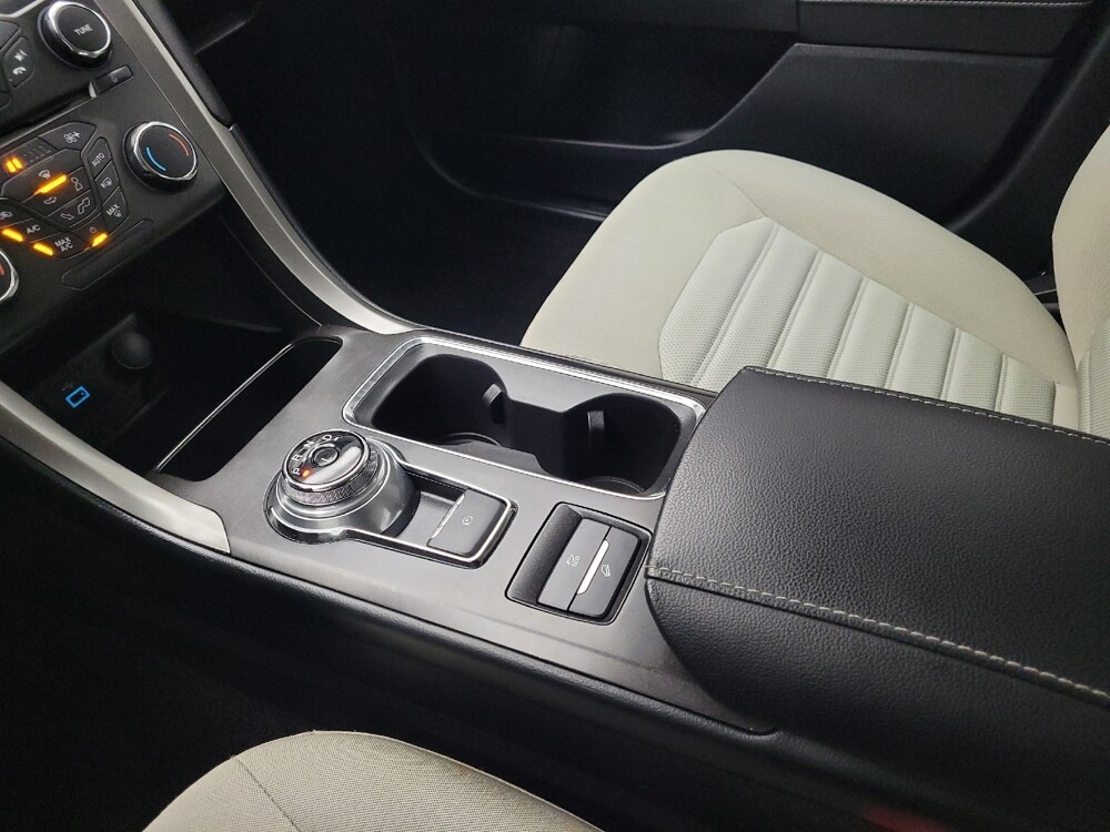 2018 Ford Fusion in Memphis, TN 38128 - 18137638 26
