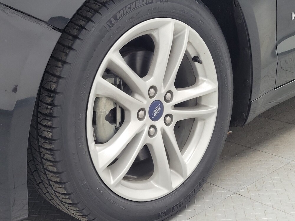 2018 Ford Fusion in Memphis, TN 38128 - 18137638 31