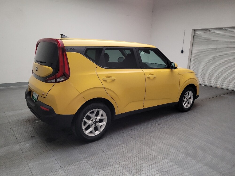 2020 Kia Soul in Torrance, CA 90504 - 18137640 10