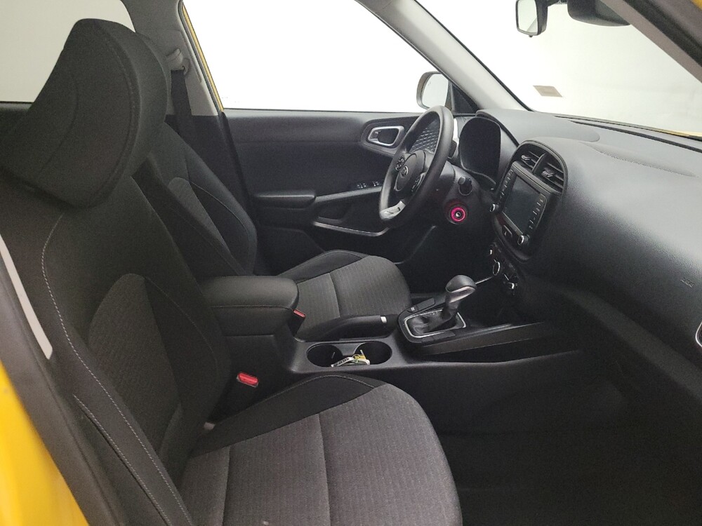 2020 Kia Soul in Torrance, CA 90504 - 18137640 21