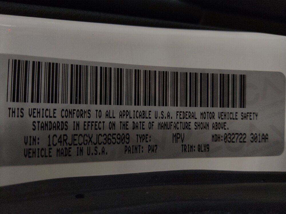 2018 Jeep Grand Cherokee in West Palm Beach, FL 33409 - 18137644 33