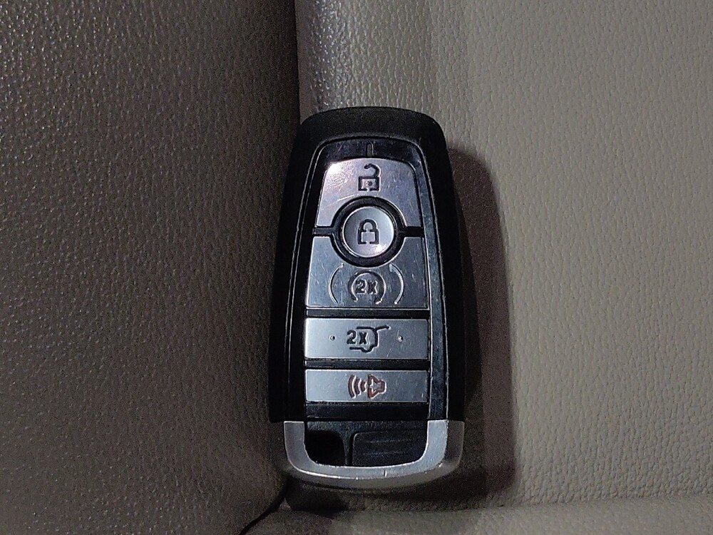2020 Ford Explorer in West Palm Beach, FL 33409 - 18137645 32
