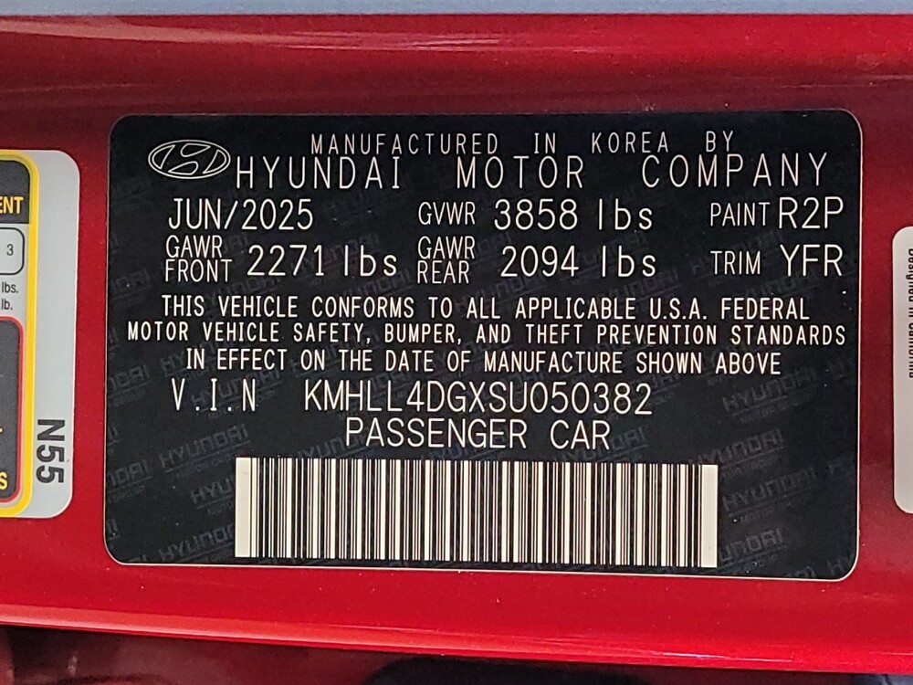 2025 Hyundai Elantra in Lauderdale Lakes, FL 33313 - 18137646 33