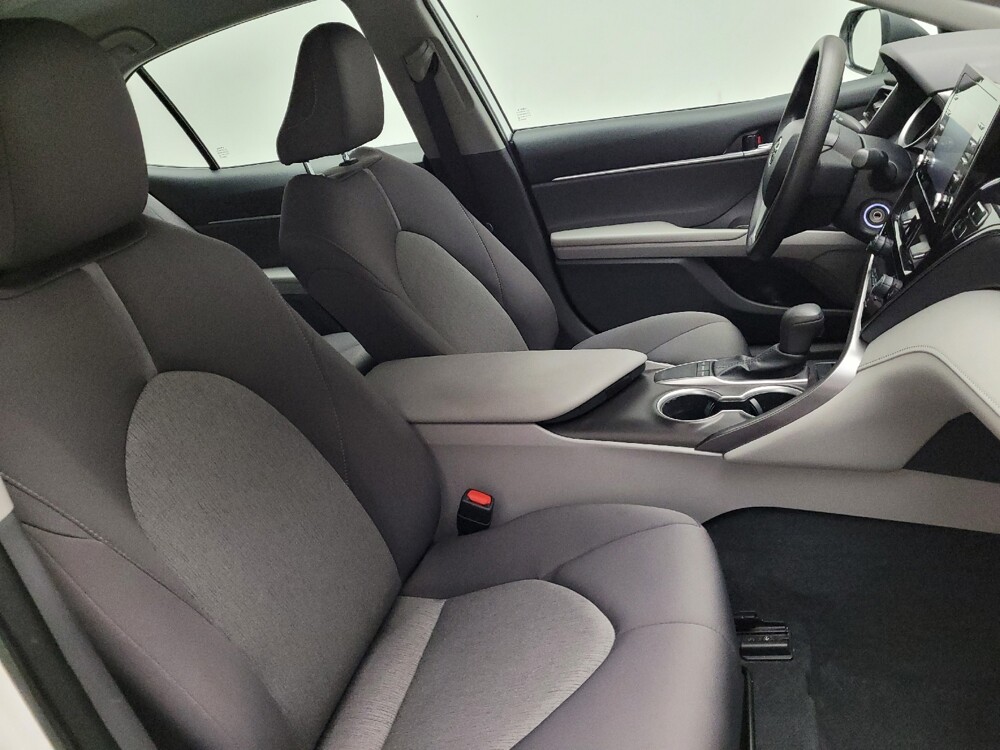 2023 Toyota Camry in Downey, CA 90241 - 18137649 21