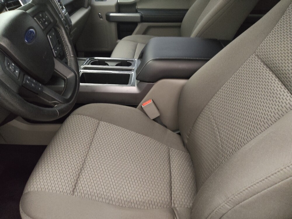 2016 Ford F150 in Fort Myers, FL 33907 - 18137651 17
