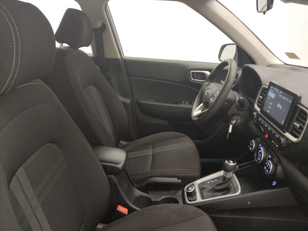 2020 Hyundai Venue in Greenville, SC 29607 - 18137652 21