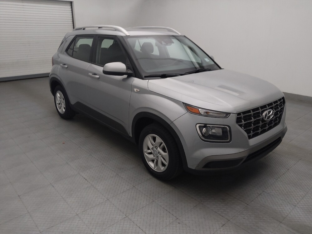 2020 Hyundai Venue in Greenville, SC 29607 - 18137652 11