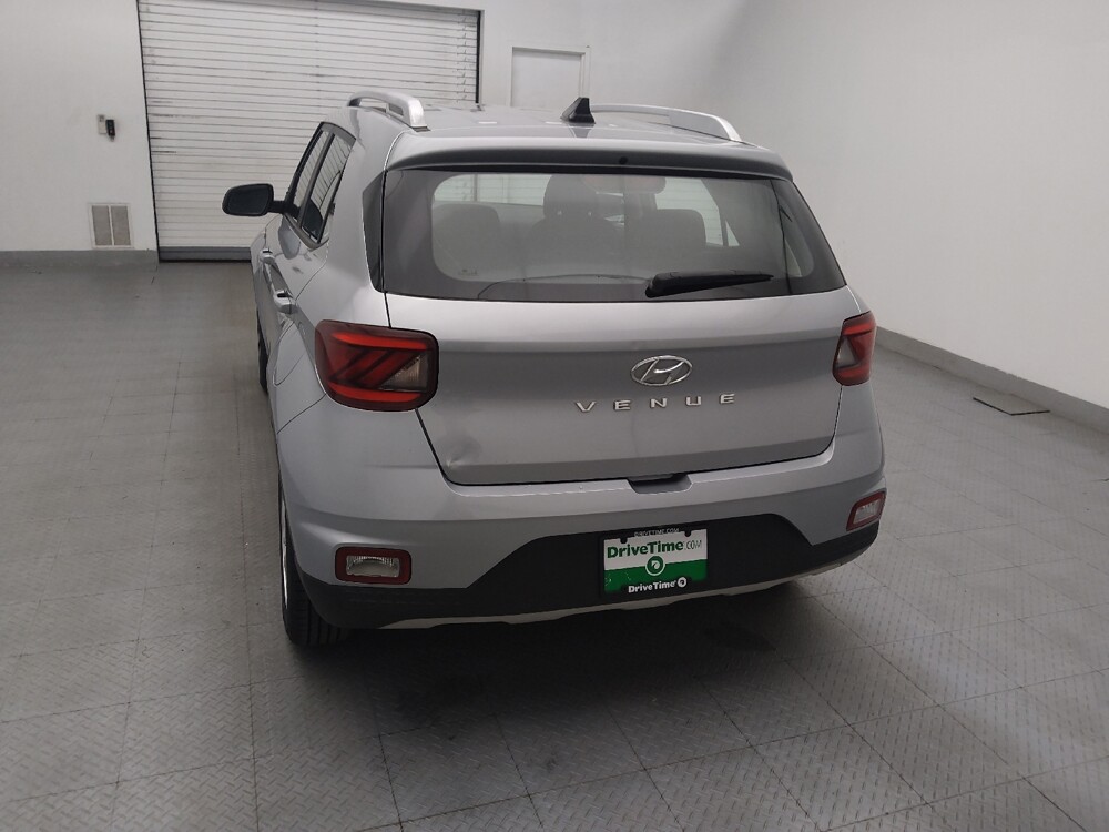 2020 Hyundai Venue in Greenville, SC 29607 - 18137652 6