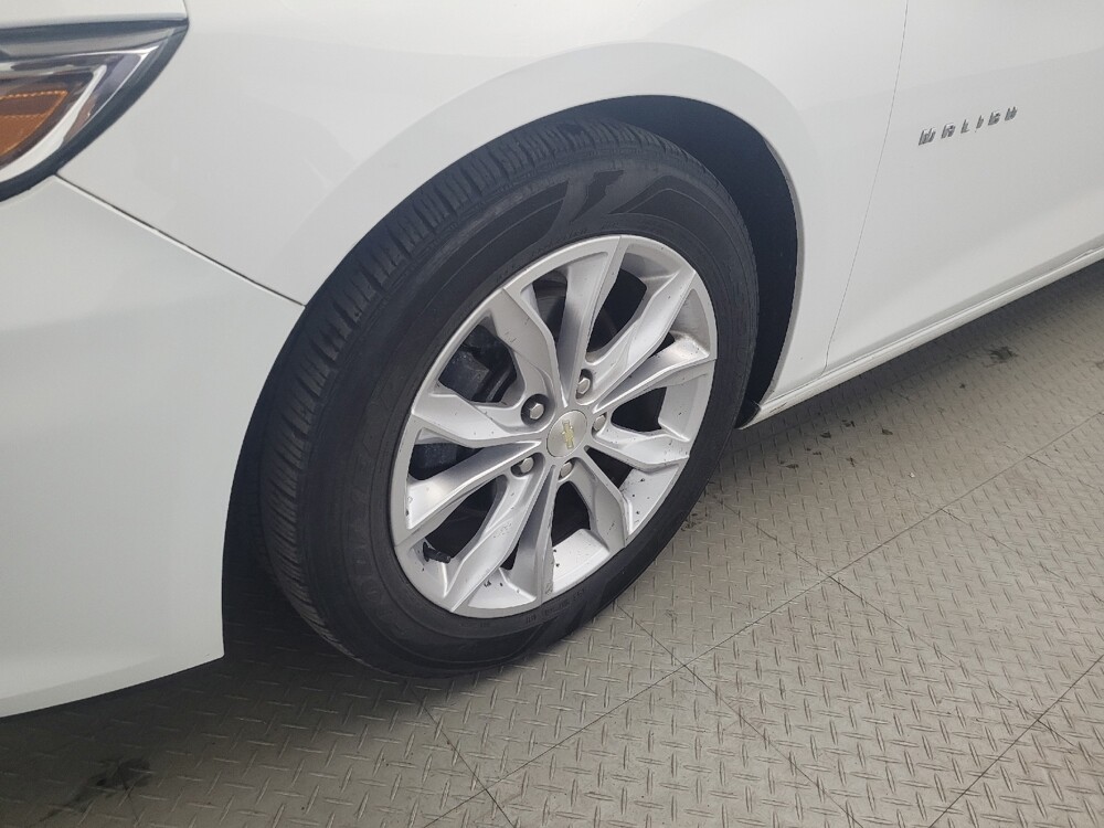 2019 Chevrolet Malibu in Richmond, VA 23235 - 18137659 31